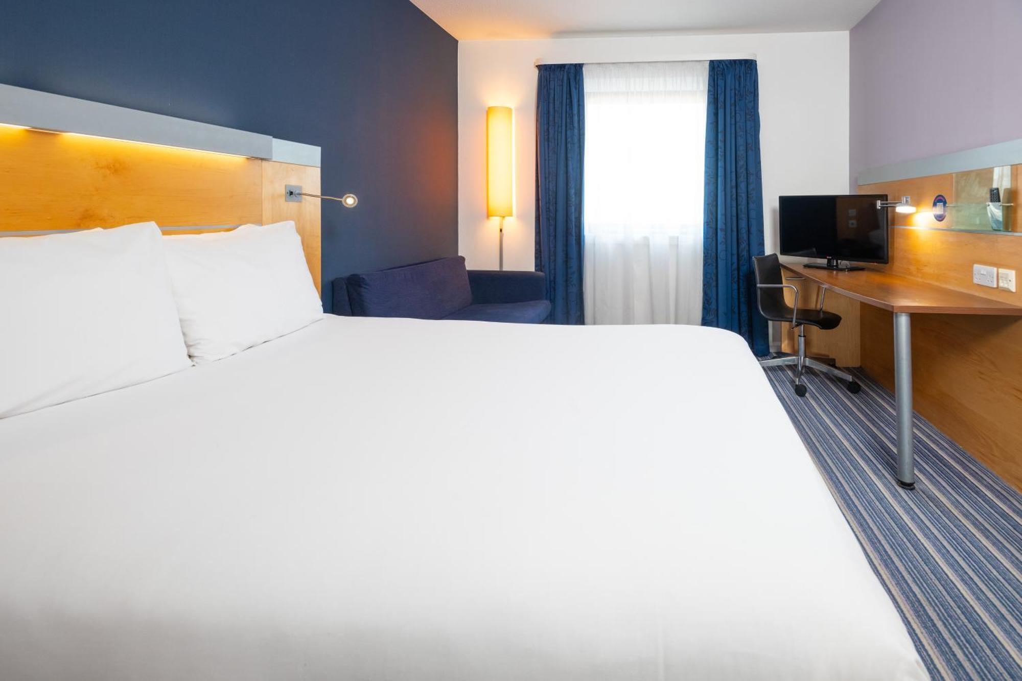 Express By Ihg 3*