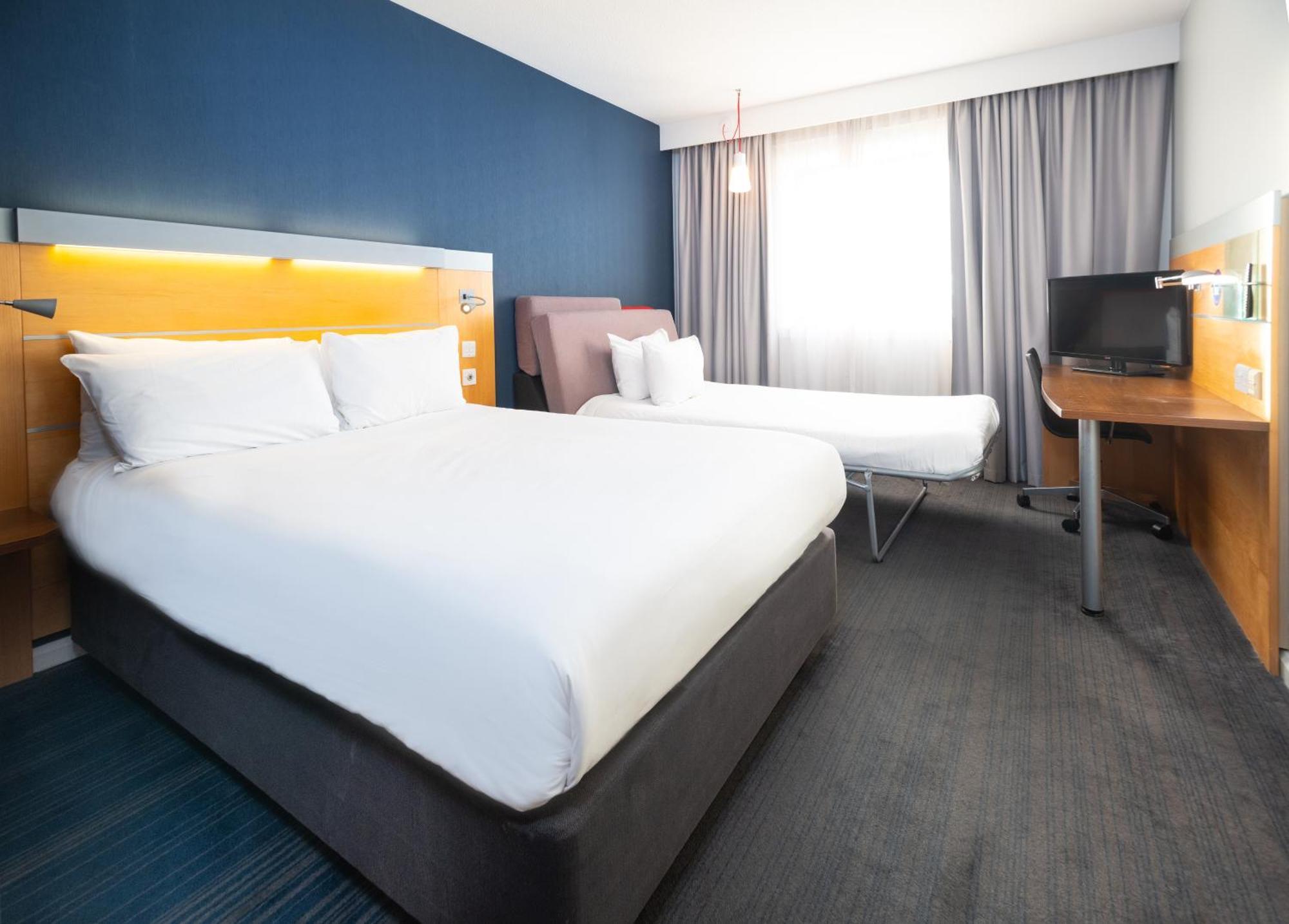 Express By Ihg 3* Bedford
