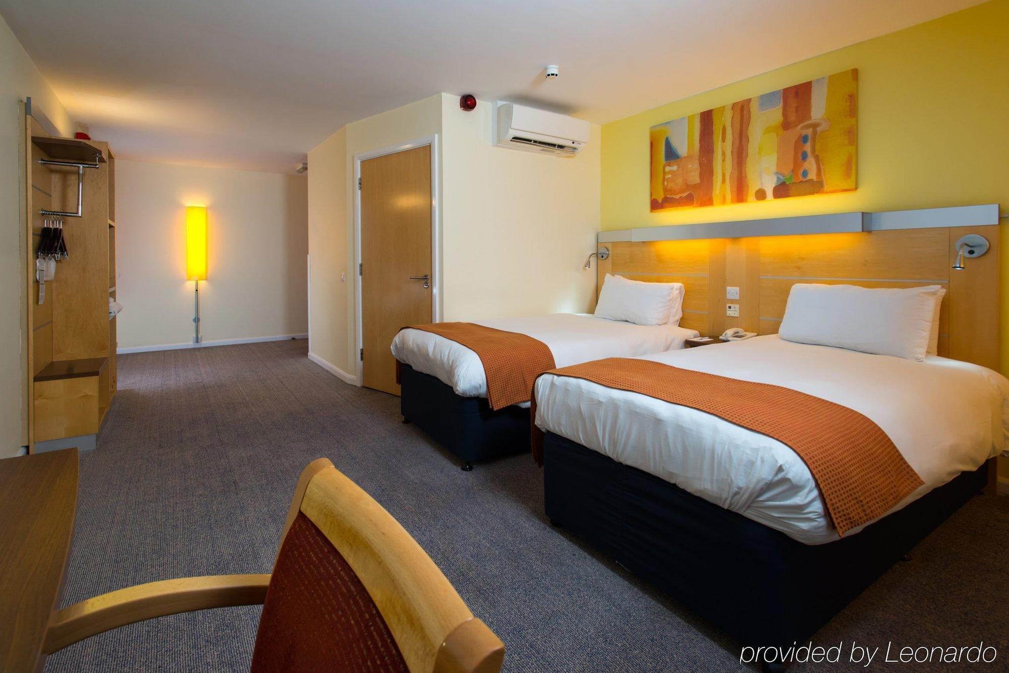 Express By Ihg 3*
