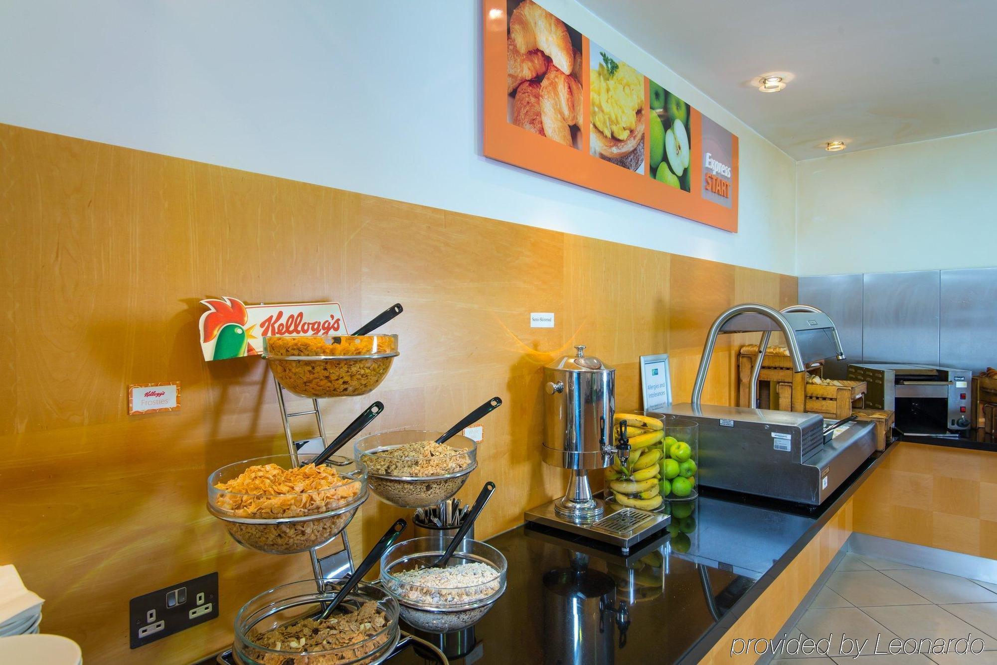 Express By Ihg 3* Bedford