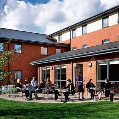 Express By Ihg 3* Bedford