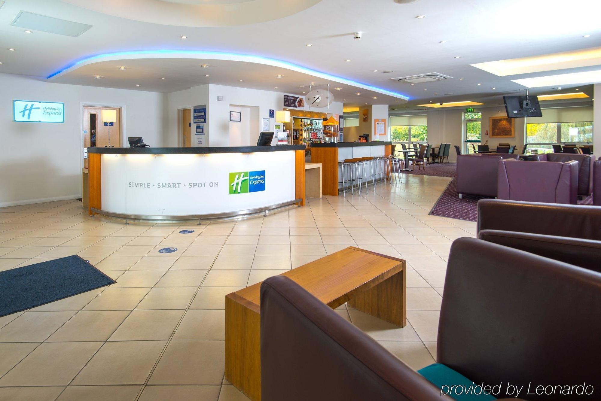 Express By Ihg Hotel