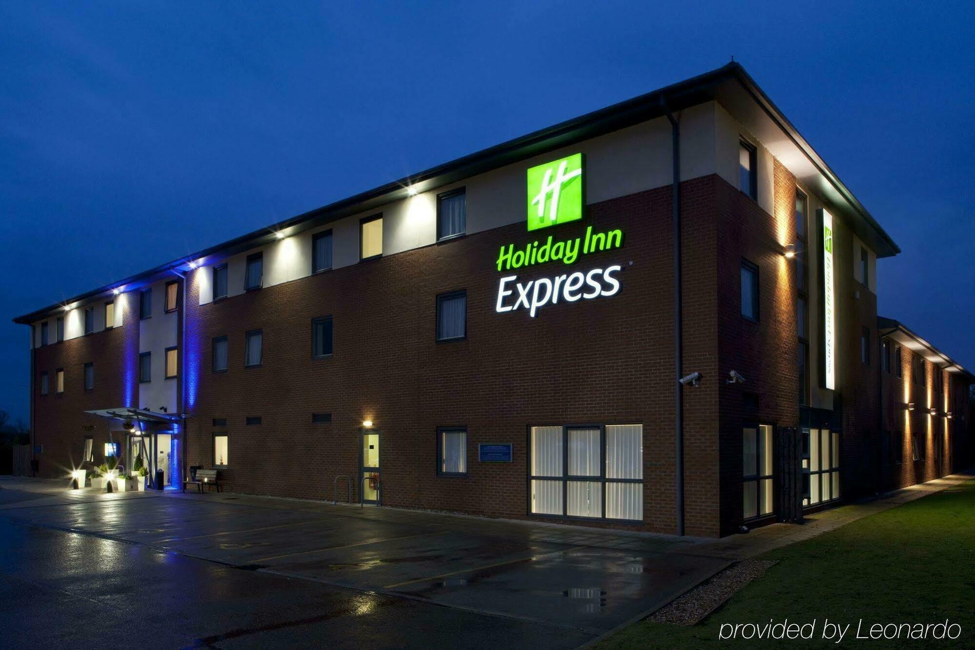 Express By Ihg 3*